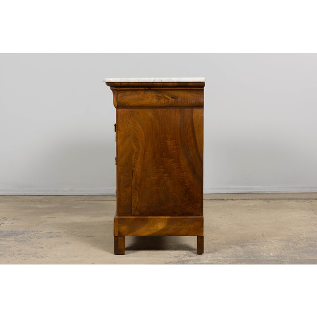 19th Century French Louis Philippe Walnut Chest of Drawers W/ Carrara Marble For Sale - Image 15 of 18