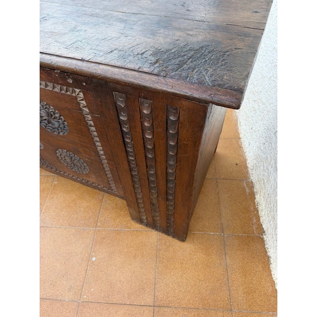 Antique Spanish Carved Wooden Chest with Geometric Motifs, 1850 For Sale - Image 11 of 15