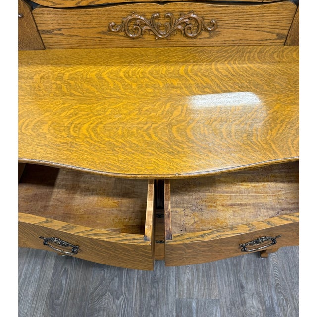 Antique Victorian Tiger Oak Serpentine Dresser With Beveled Mirror For Sale - Image 10 of 17