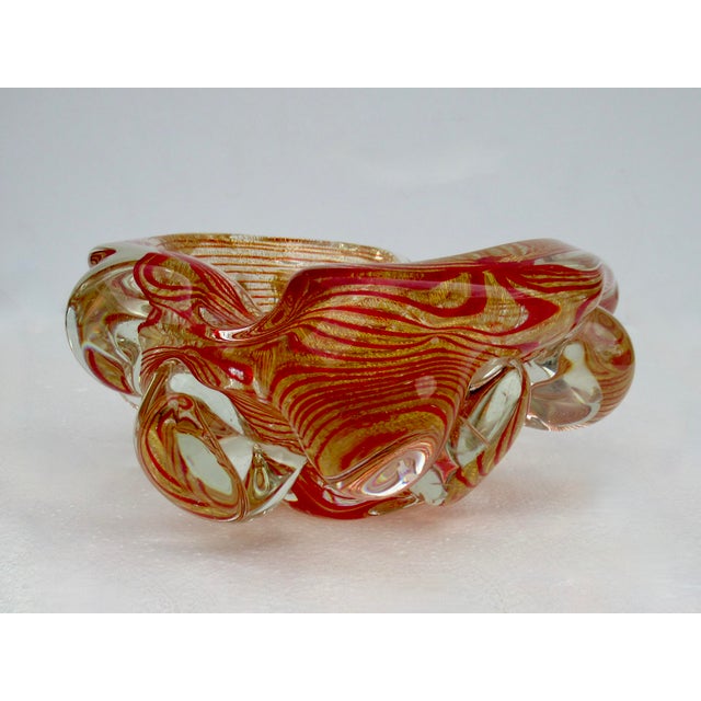Glass C.1960's Barovier' & Toso Monumental & Thick Organic "Zebrati" Red & Clear With Gold Leaf Inclusions Decorative Bowl, Catchall For Sale - Image 7 of 18