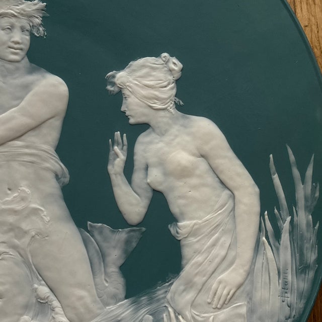 Classical Roman Large Wall Plate/Mettlach Phanolith Charger Designed by Jean-Baptiste Stahl for Villeroy & Boch Around 1900 For Sale - Image 3 of 12