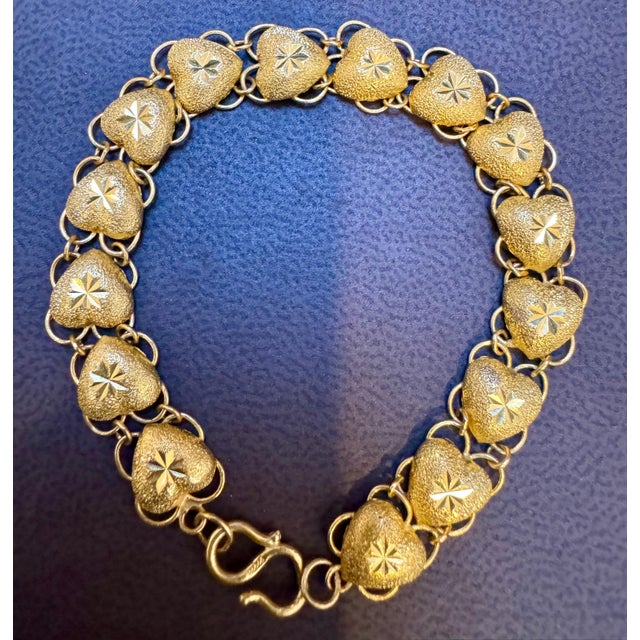 Gold Heart Link 24 Karat Pure Yellow Gold Solid Bracelet, 16.5 Gm, 6.8 Inch For Sale - Image 8 of 8