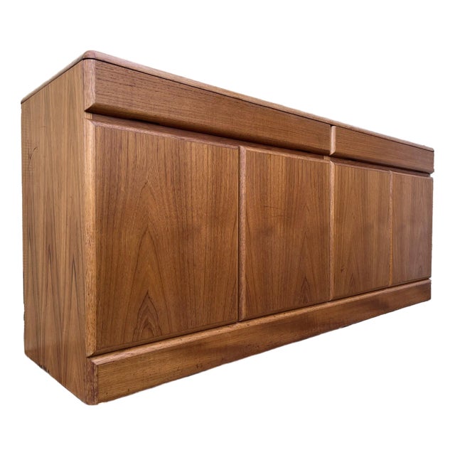 Midcentury Danish Modern Teak Credenza Sideboard by Sannemannn Mobler, Denmark. Circa 1980s For Sale
