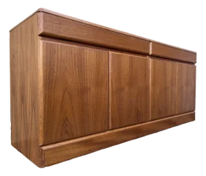 Midcentury Danish Modern Teak Credenza Sideboard by Sannemannn Mobler, Denmark. Circa 1980s