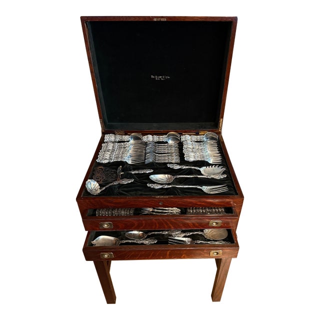 159 Pc, “Lily” Pattern Sterling Silver Flatware Service 5 Pc Setting for 18 For Sale