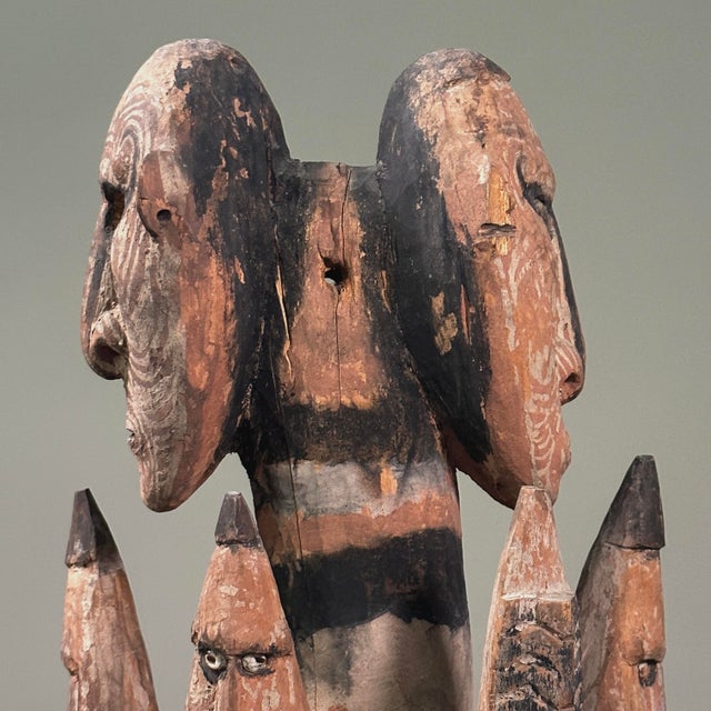 Wood Antique New Guinea Middle Sepik River Multi Face Polychrome Hand Carved Wood Sculpture For Sale - Image 7 of 8