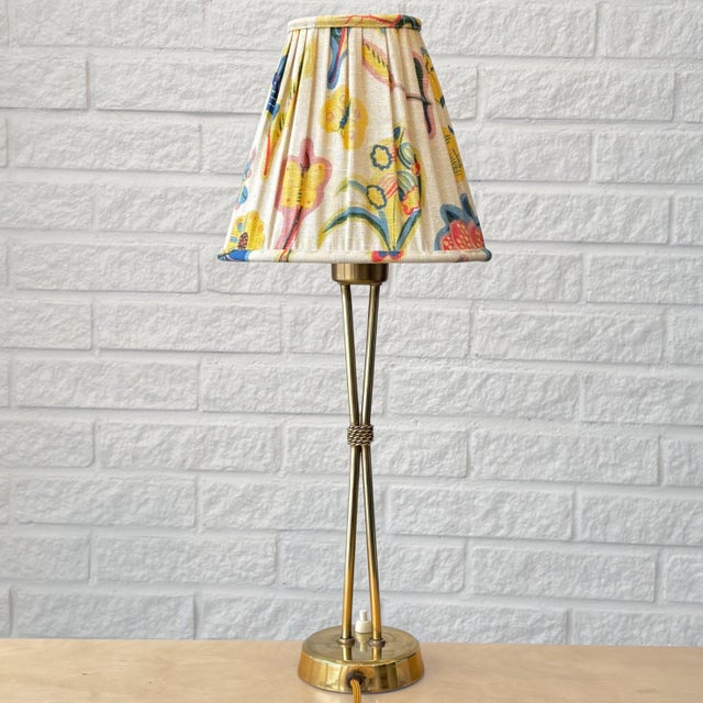 Gold Vintage Table Lamp in Brass and Textile by Hans Bergström for Ateljé Lyktan, 1940s For Sale - Image 8 of 16
