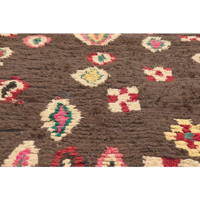 Late 20th Century Earth-Tone Vintage Azilal Moroccan Rug, 04'01 X 07'11 For Sale - Image 5 of 10