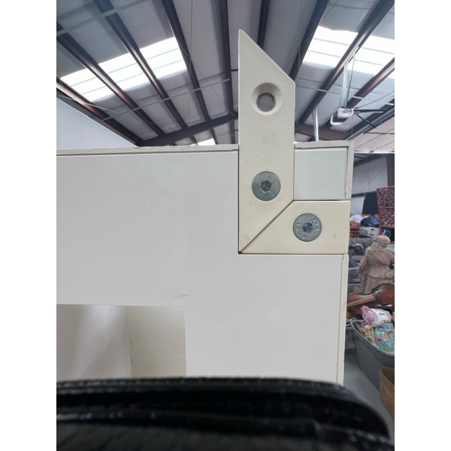 White Vintage Boogie Woogie Magis Stephano Giovanni Injected Molded Plastic Set of 4 Cubes Italy Shelves For Sale - Image 8 of 12