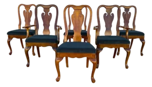 Late 20th Century Set of Six Thomasville Queen Anne Walnut Dining Chairs
