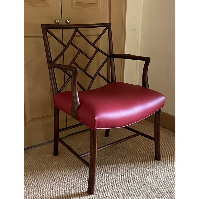 English Georgian Chinese Chippendale Style Mahogany Cockpen Armchair For Sale - Image 14 of 18