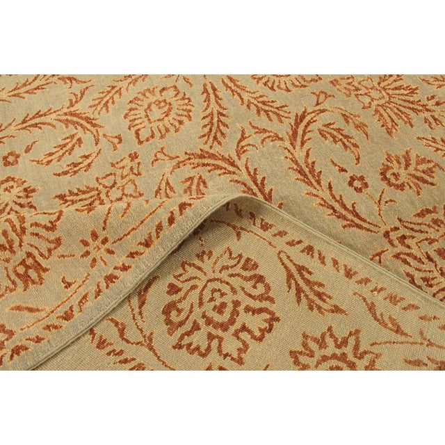 Middle Eastern Hand-Knotted Rug in Wool For Sale - Image 5 of 11
