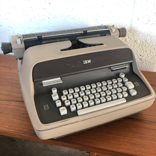 Vintage 1960s Ibm Model C Electric Typewriter Chairish