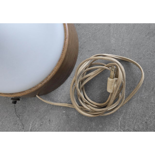 Mid Century Tulip Table Lamp by Laurel Lamp Company For Sale - Image 10 of 10
