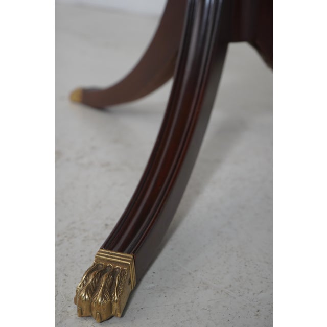 Stickley Mahogany Banded Dining Room Table For Sale In Philadelphia - Image 6 of 18