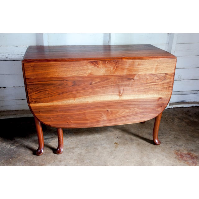 19th Century Early American Walnut Drop-Leaf Dining Table For Sale - Image 10 of 13