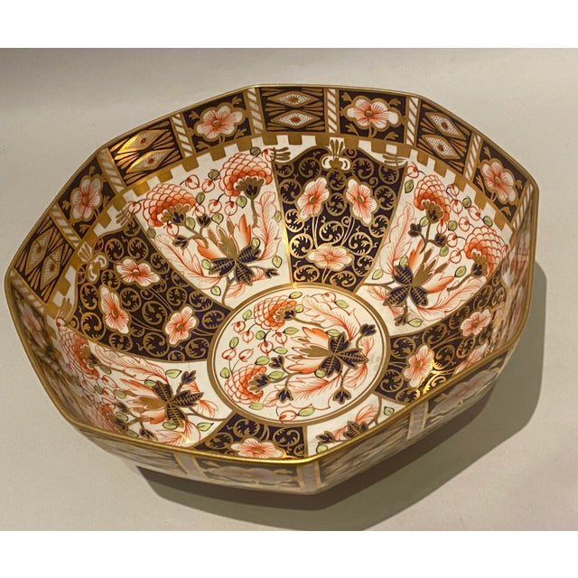 Ceramic Royal Crown Derby Octagonal Bowl Imari Witches Pattern 6299 Date 1918 For Sale - Image 7 of 10