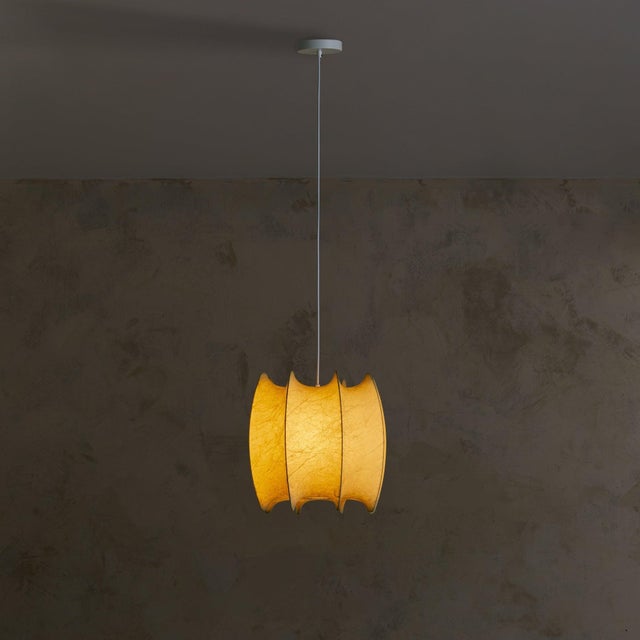 1960s Italian Ribbed Cocoon Pendant For Sale - Image 17 of 18