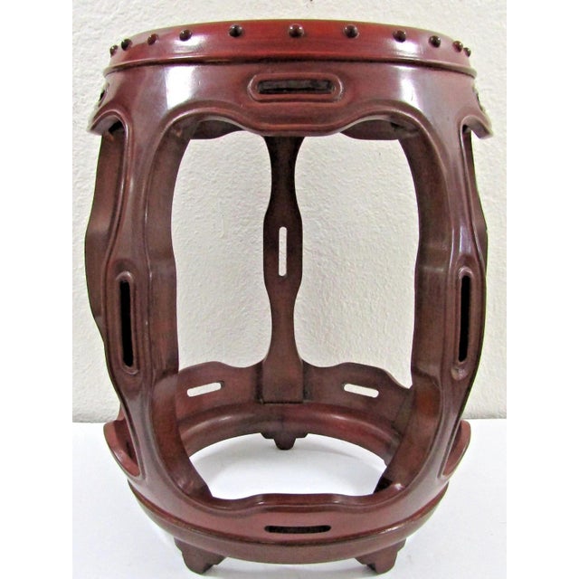 This Vintage Rosewood Hollywood Regency Barrel Stool Drum Plant Stand is a fully assembled antique piece with a classic...