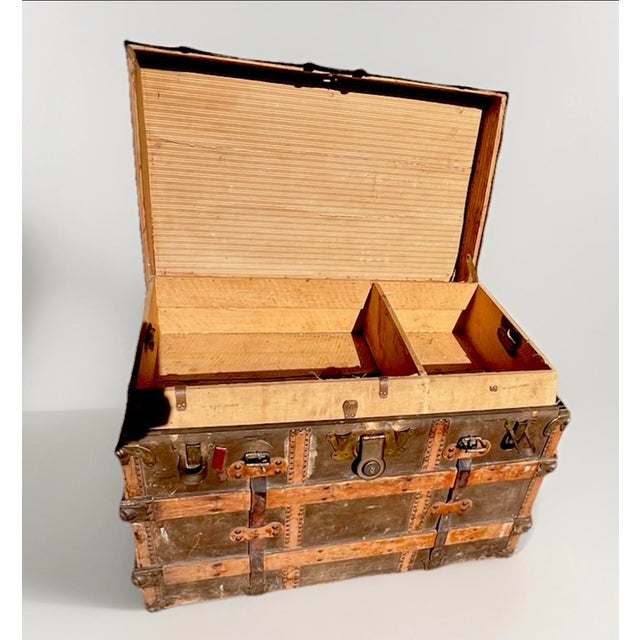 Early 1900s European Antique Travel Trunk With Wood Slats & Metal Hardware For Sale - Image 10 of 12