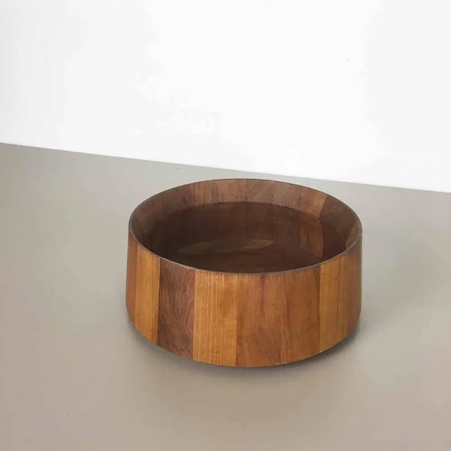 Teak bowl by Jens Harald Quistgaard. Producer Dansk design, Denmark, 1960s. Original 1960s teak bowl made in Denmark....