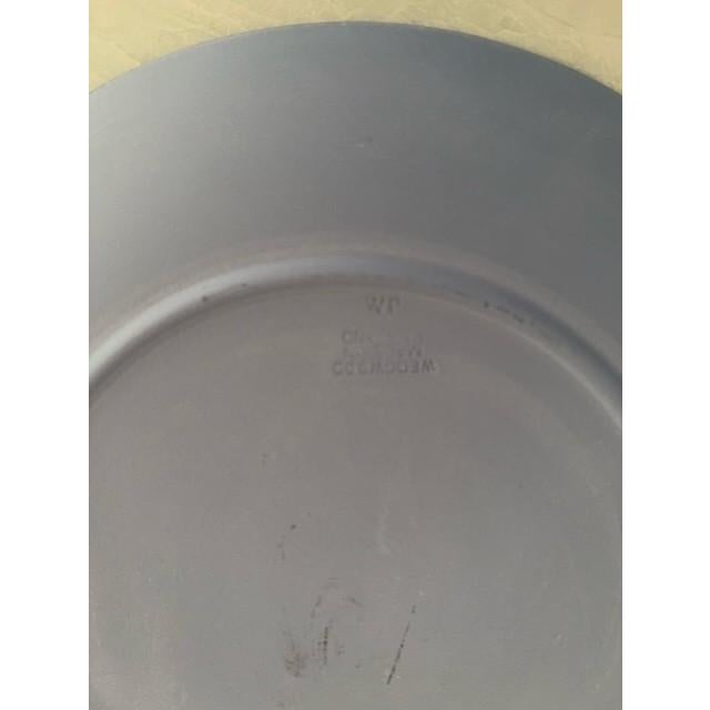 Wedgwood Wedgwood Jasperware American Bicentennial 1976 Plate Yorktown Virginia For Sale - Image 4 of 4
