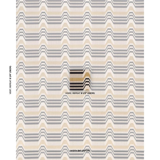 A graphic horizontal chevron stripe, Aldo Velvet owes its rich texture and fabulous dimension to a loop-and-pile weave...