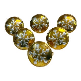 Mid-Century Americana Boho Chic Christmas Snowflake Napkin Rings - Set of 6. For Sale