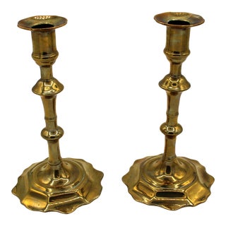 Circa 1910 English Edwardian Pair of Brass Candlesticks For Sale