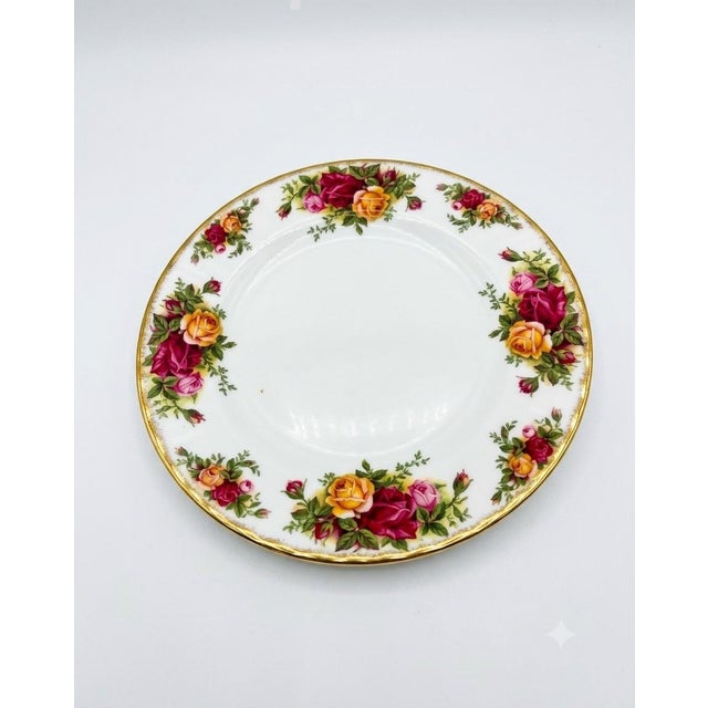 Vintage Royal Albert "Old Country Roses" Bone China Place Settings Service for 2 - 10 Pieces For Sale - Image 6 of 8