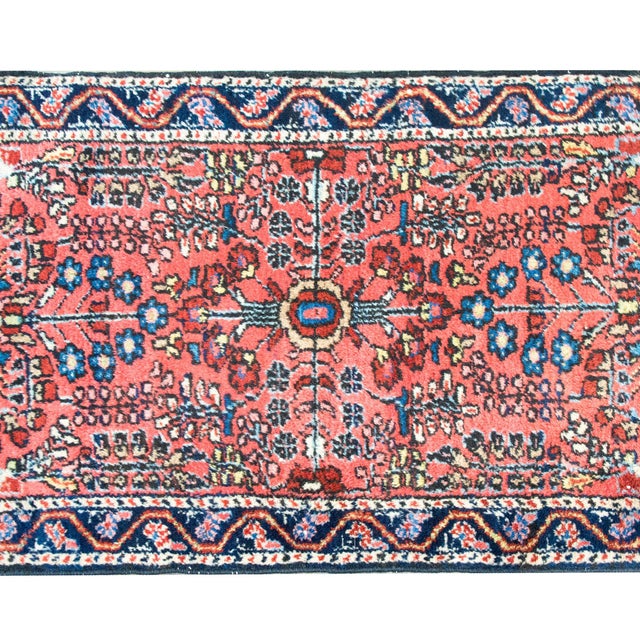 Early 20th Century Persian Sarouk Rug For Sale In Chicago - Image 6 of 15