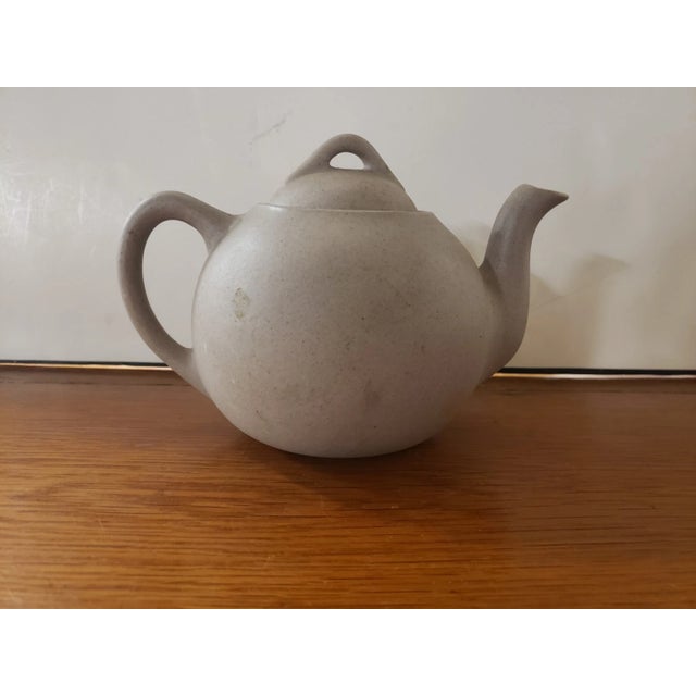American 1960s foriginThe Pigeon Forge Pottery Dogwood Motif Small Teapot Stoneware Decor For Sale - Image 3 of 6