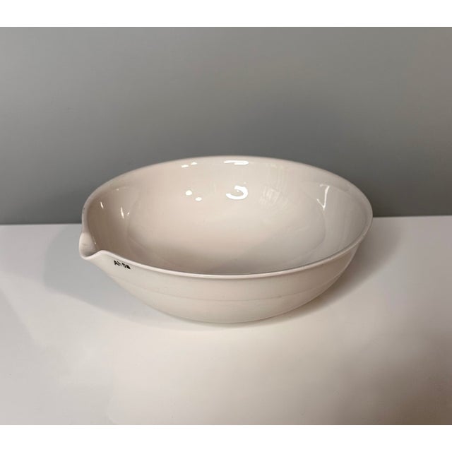 Porcelain LAB Bowls with Spout from KPM Berlin, Germany, 1920s, Set of 3 For Sale - Image 15 of 17