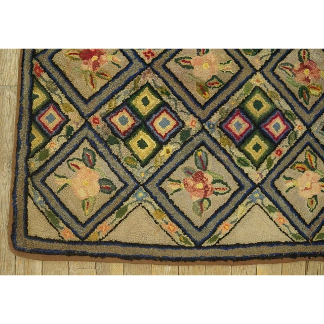 1920s Gray Geometric Folk Art Antique American Hooked Rug 4'2" X 5'6" Woven Wool Carpet For Sale - Image 11 of 12