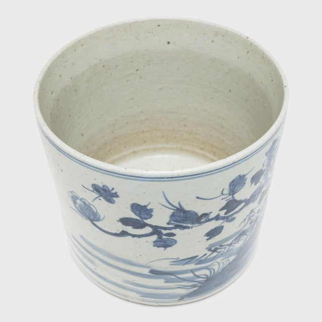 Chinese Blue and White Peony Brush Pot For Sale - Image 4 of 8