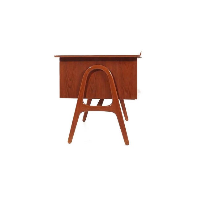 1970s Svend Aage Madsen for Sigurd Hansen Mid Century Curved Front Teak Desk With Book Shelf For Sale - Image 9 of 10