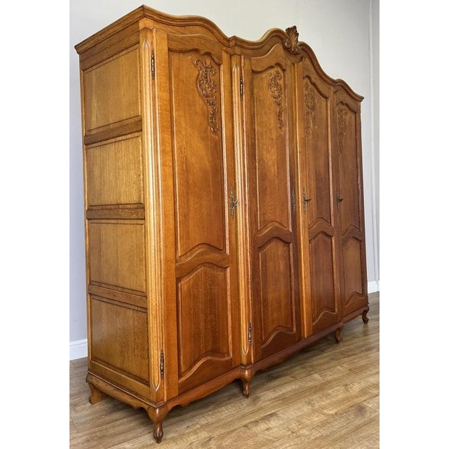 Vintage French Louis XVI Style Carved Oak 4-Door Wardrobe For Sale - Image 3 of 15