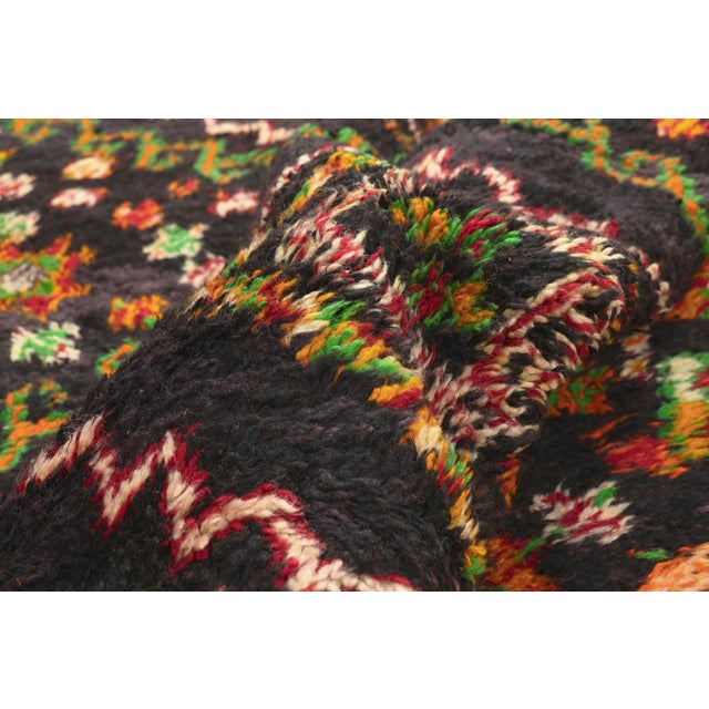 Vintage Beni M'Guild Moroccan Rug, 05'07 X 09'10 For Sale In Dallas - Image 6 of 10