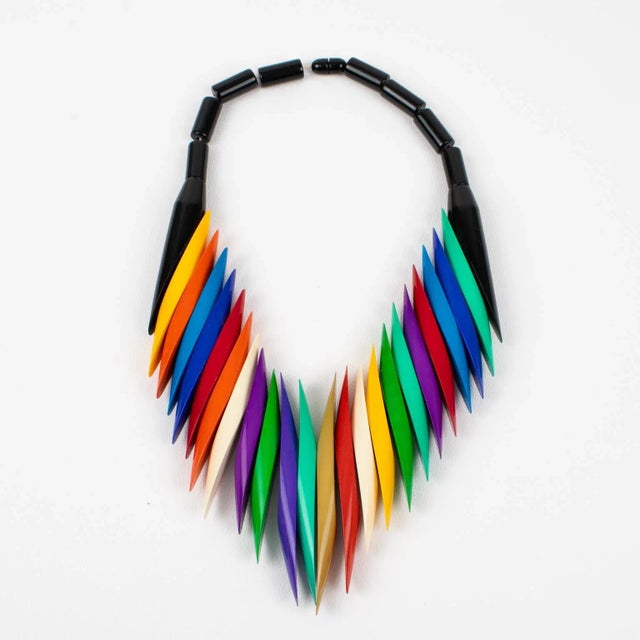 1980s Isadora Paris Art Deco Revival Multicolor Galalith Choker Necklace For Sale - Image 5 of 11