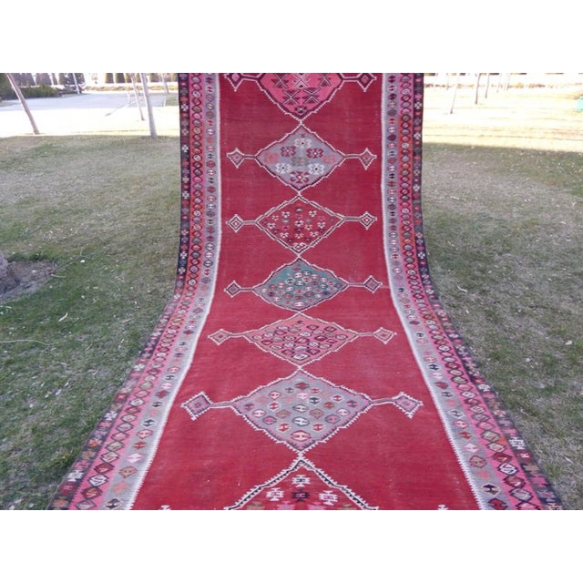 VINTAGE HANDWOVEN TURKISH ANATOLIAN KILIM RUG 5'8'' X 13'2'' / 173 X 401cm Hand woven with high quality pure wool and...