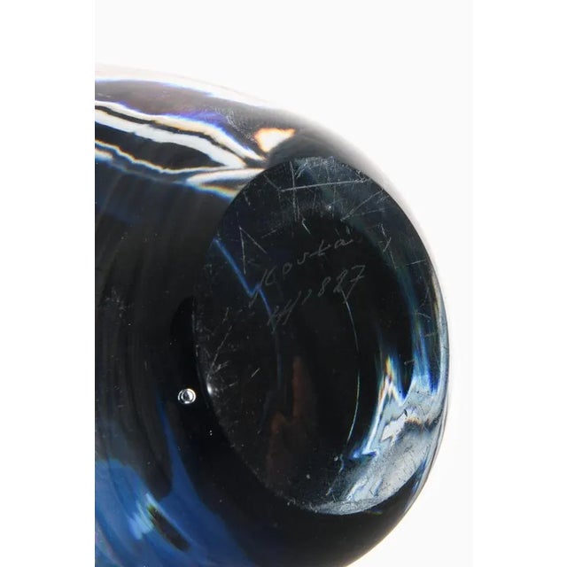 Vicke Lindstrand Glass Vase by Vicke Lindstrand, 1960s For Sale - Image 4 of 5