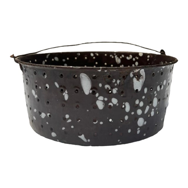 Vintage Enamelware Graniteware Strainer / Boiler For Sale