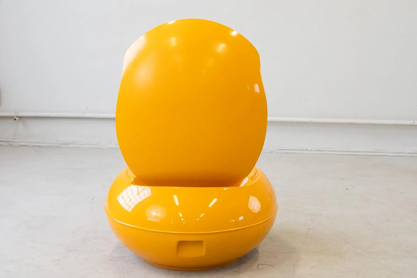 Egg Chair by Peter Ghyczy , 1970s | Chairish