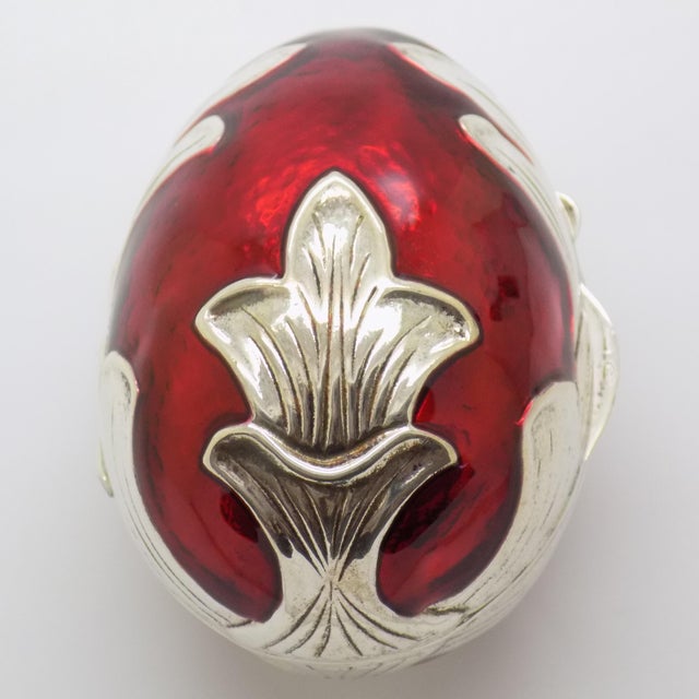 Vintage Italian Handmade Sterling Silver 925 and Red Enameled Egg-Shaped Box, Florence, Italy, 1980s For Sale - Image 3 of 13