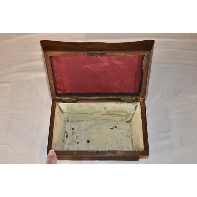 19th Century Shaped Dresser Box For Sale - Image 4 of 9