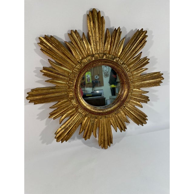 1950s Italian 18.5" Classic Giltwood Sunburst Wall Mirror For Sale - Image 10 of 16