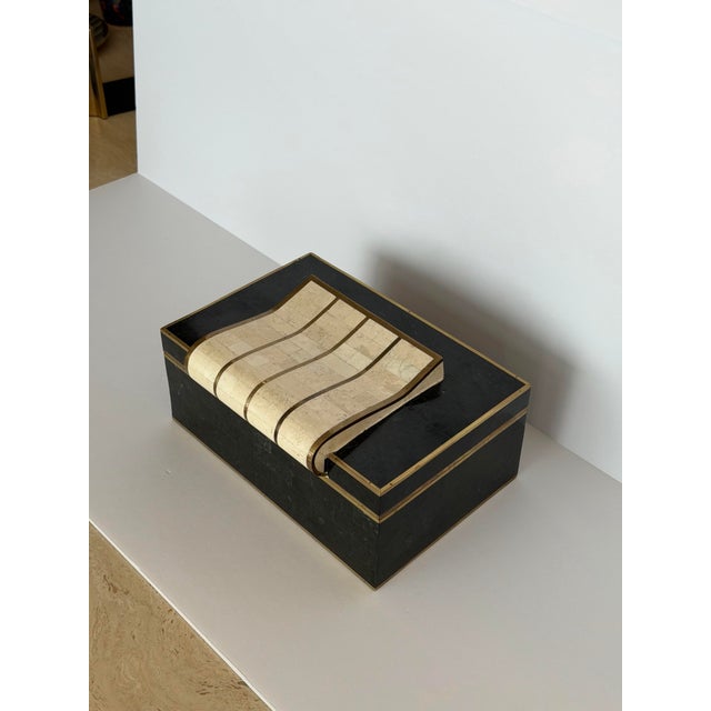 1980s Vintage Maitland Smith Tessellated Black & Beige Stone Brass Rectangular Box For Sale - Image 10 of 10