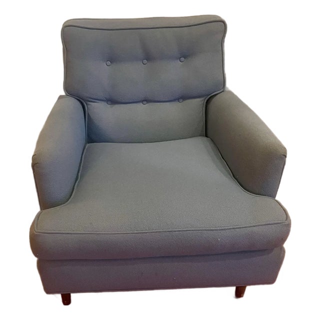 Mid 20th Century Powder Blue Mid-Century Modern Style Accent Chair For Sale