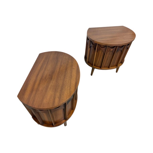 1960s Mid-Century Modern Kent Coffey "Perspecta" Walnut Commode Nightstands - Set of 2 For Sale - Image 5 of 11