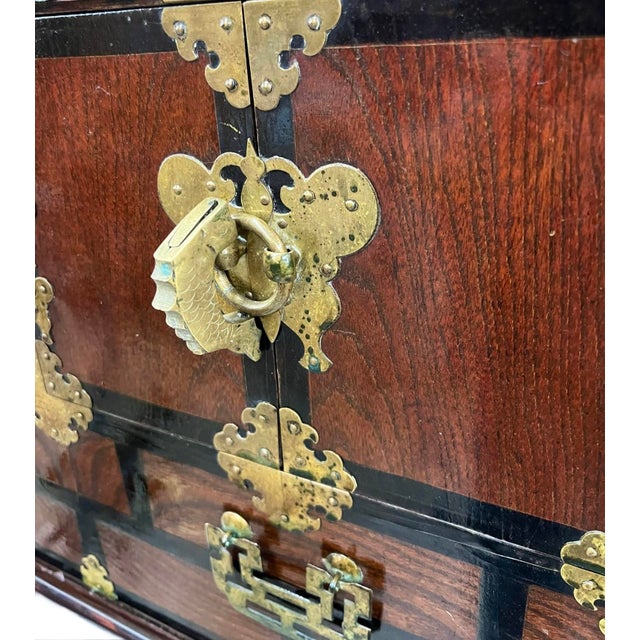 Stunning Antique Korean Butterfly Wedding Chest – Symbolic Brass Inlays This exquisite late 19th/early 20th-century Korean...